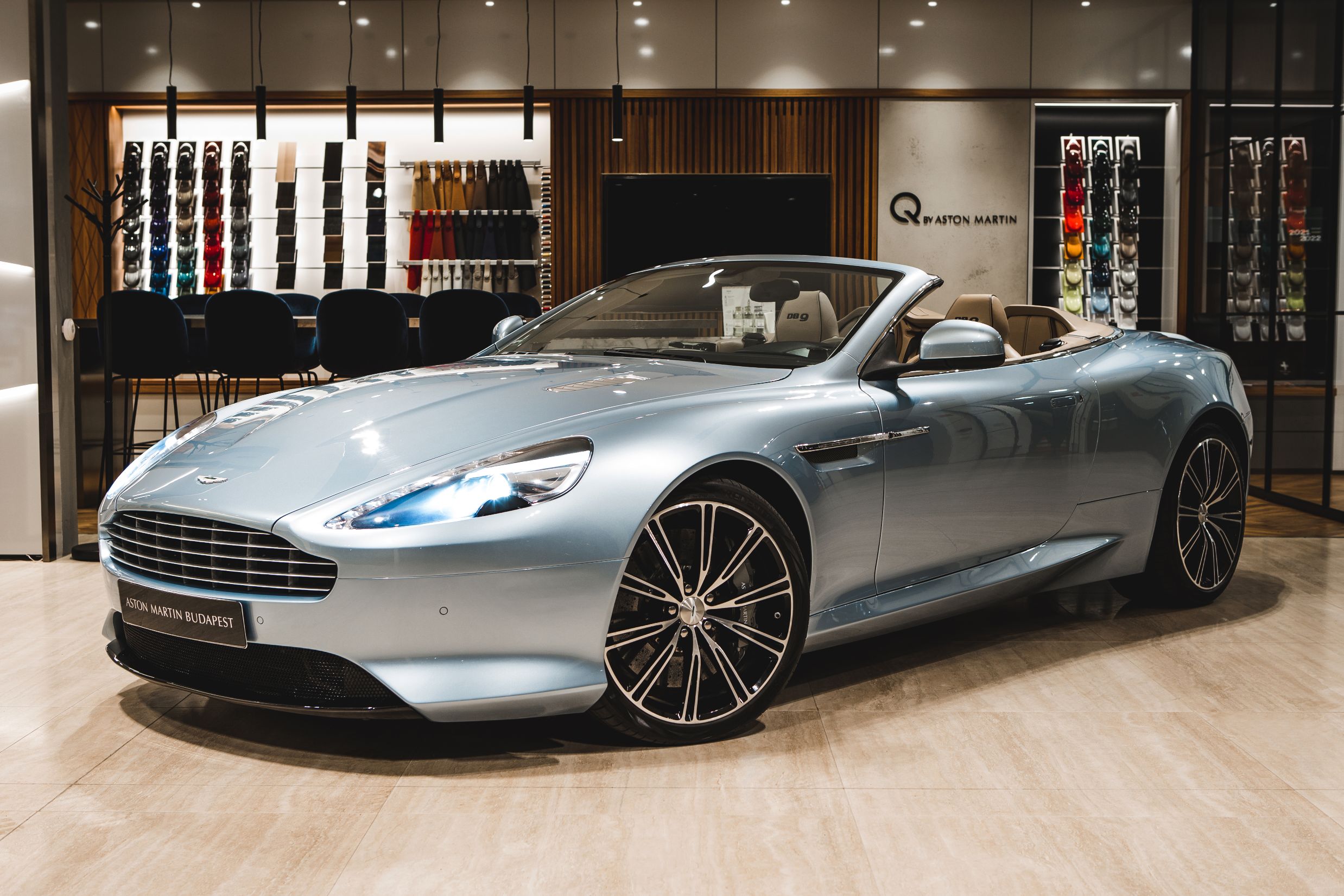 Aston Martin DB9 Volante 6.0 V12