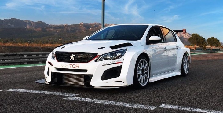 Épül a Peugeot TCR autója