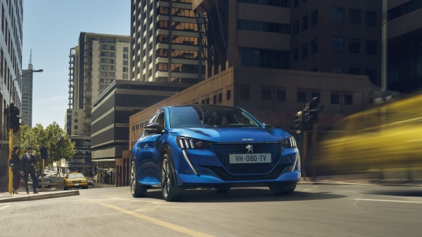 Jön az elektromos Peugeot 208