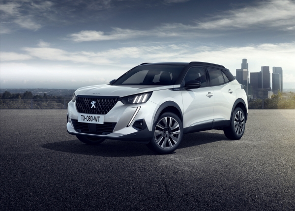 Maximális biztonságot kínál az új Peugeot 2008