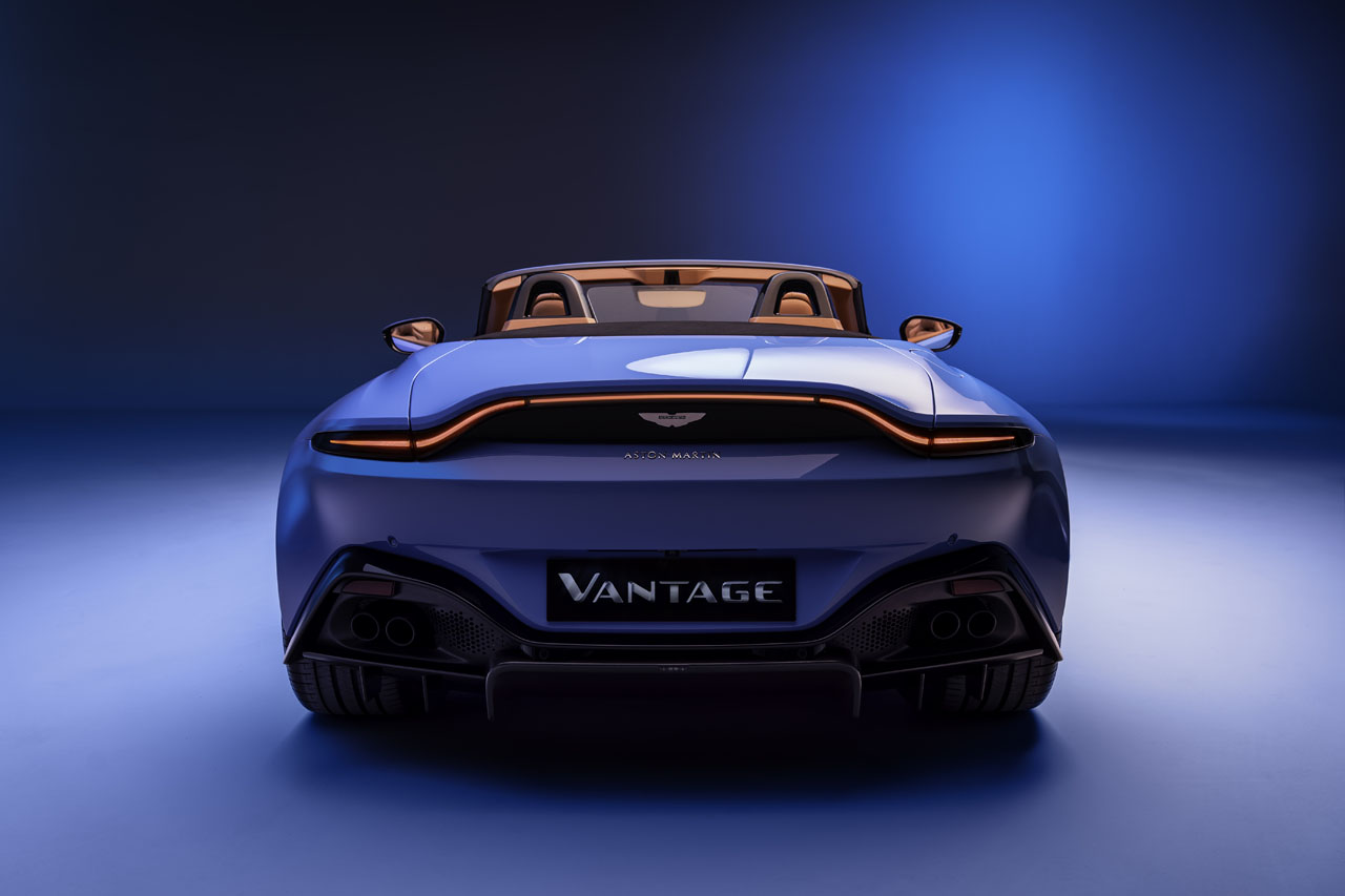 aston-martin-vantage-roadster-8..jpg