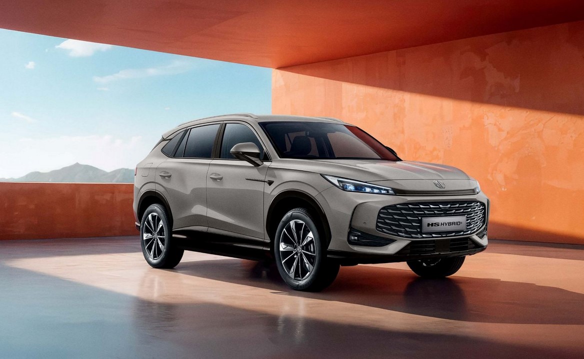 MG HS Hybrid+